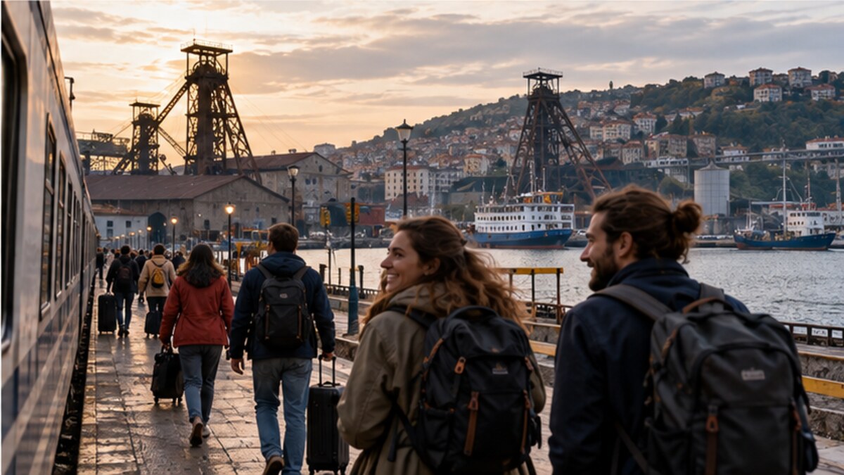 Originales redaktionelles Foto internationaler Reisender bei der Ankunft in Zonguldak